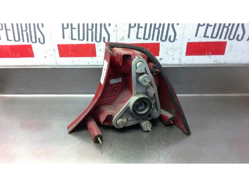 Recambio de piloto trasero izquierdo para ford focus berlina (cak) ambiente referencia OEM IAM   