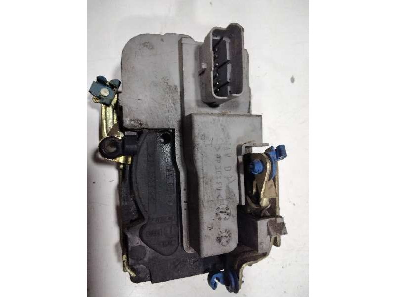 Recambio de cerradura puerta delantera derecha para citroen berlingo 2.0 600 hdi furg. referencia OEM IAM 9136P7  