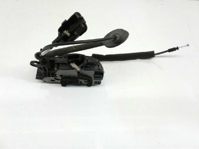 Recambio de cerradura puerta delantera derecha para renault clio iv dynamique referencia OEM IAM   