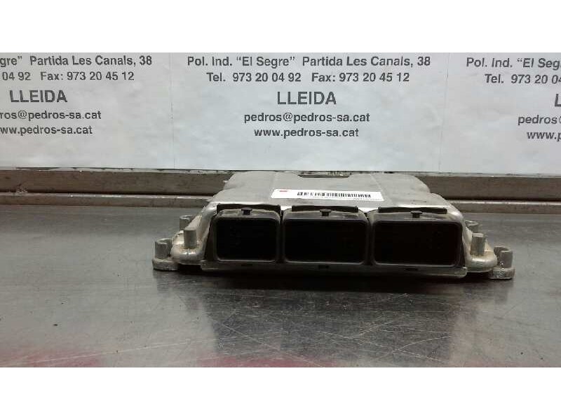 Recambio de centralita motor uce para renault laguna ii grandtour (kg0) privilege referencia OEM IAM 8200309321 215 