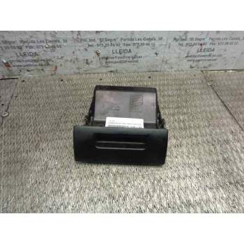 Recambio de cenicero para citroën berlingo 1.9 600 d furg. referencia OEM IAM 8230Q9  