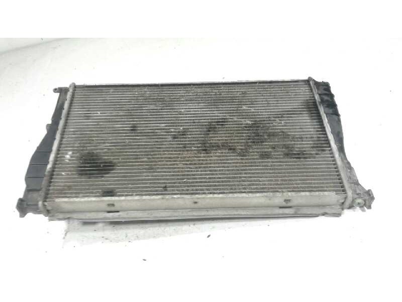 Recambio de radiador agua para bmw serie 1 berlina (e81/e87) 118d referencia OEM IAM 3052883  
