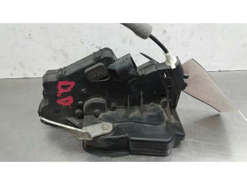 Recambio de cerradura puerta delantera derecha para bmw serie 3 berlina (e46) 328i referencia OEM IAM 408BTR  