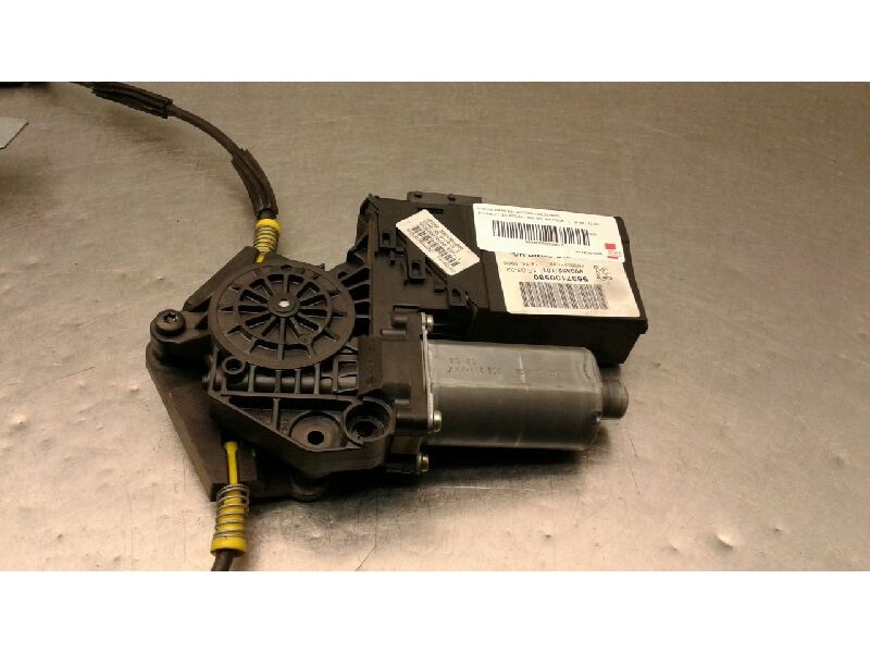 Recambio de elevalunas delantero izquierdo para peugeot 307 break / sw (s1) sw pack referencia OEM IAM 130821767  