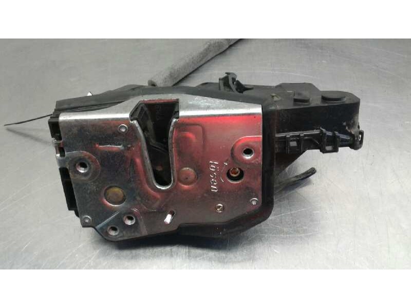 Recambio de cerradura puerta delantera derecha para bmw serie 3 berlina (e46) 328i referencia OEM IAM 408BTR  