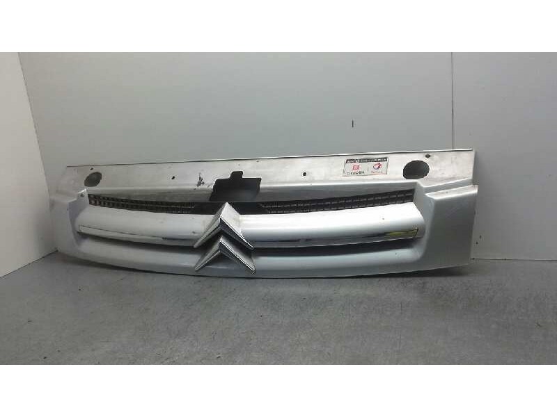 Recambio de rejilla delantera para citroen berlingo 1.4 sx familiar referencia OEM IAM   
