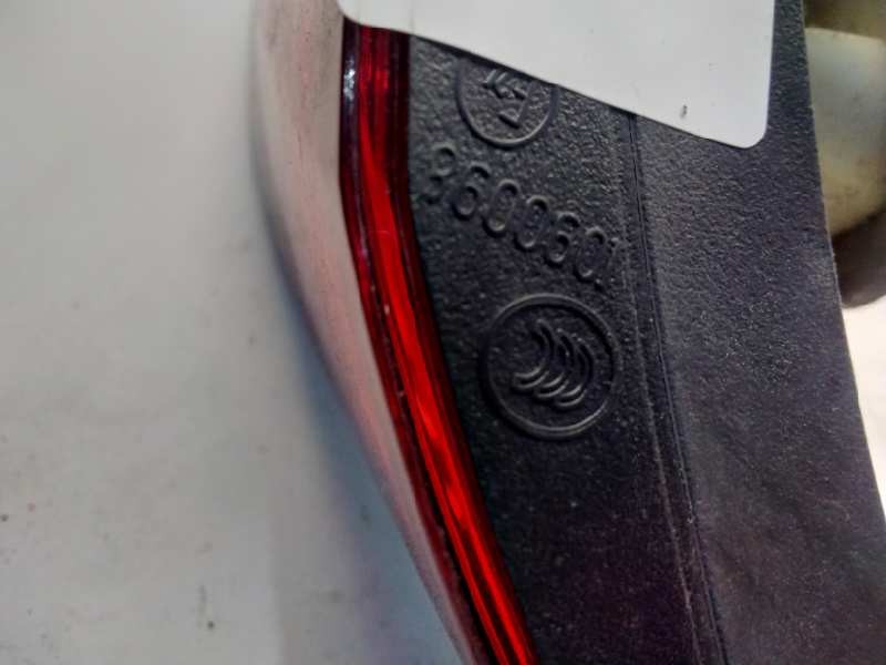 Recambio de piloto trasero derecho porton para opel astra j lim. enjoy referencia OEM IAM 8600601  