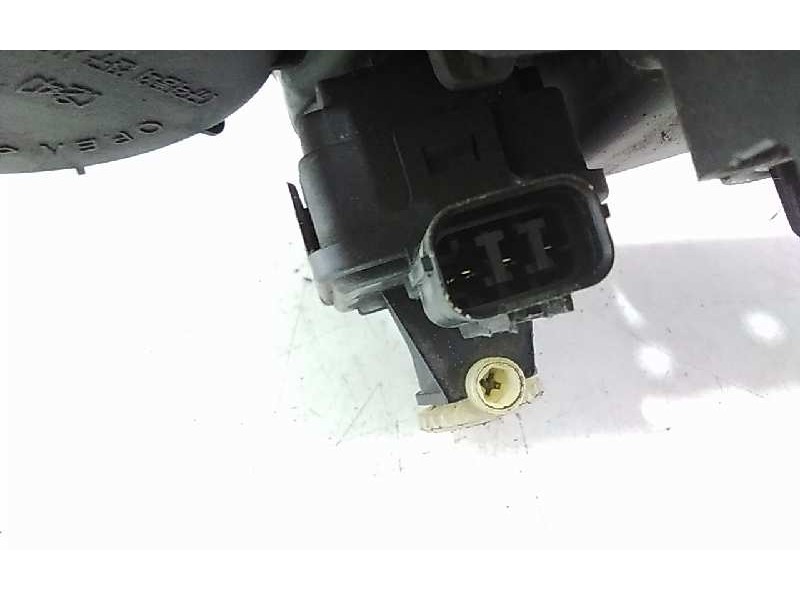 Recambio de faro derecho para mg rover mg zs (t/rt) 120 referencia OEM IAM XBC002680  