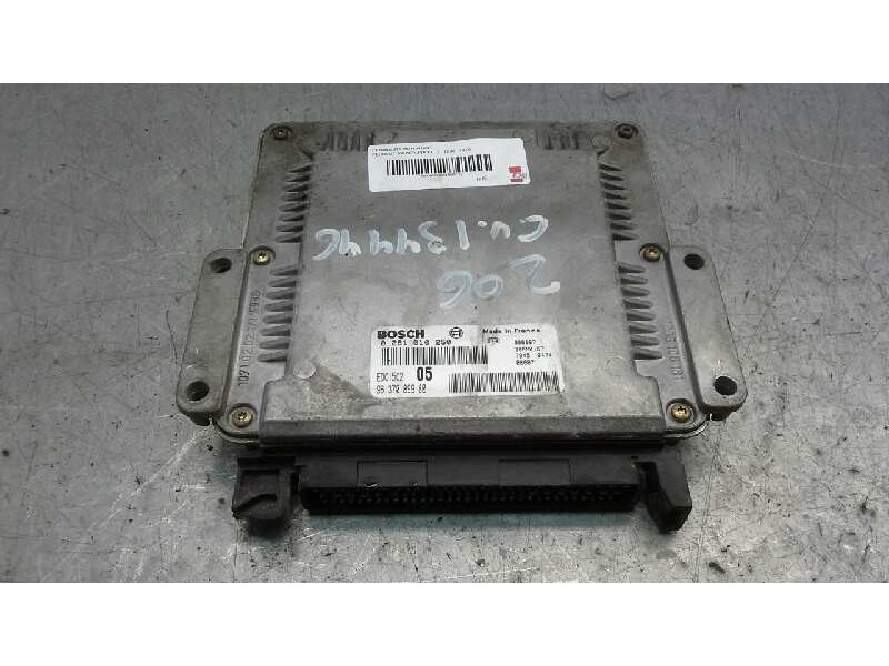 Recambio de centralita motor uce para peugeot 206 berlina xt referencia OEM IAM 0281010250 160 