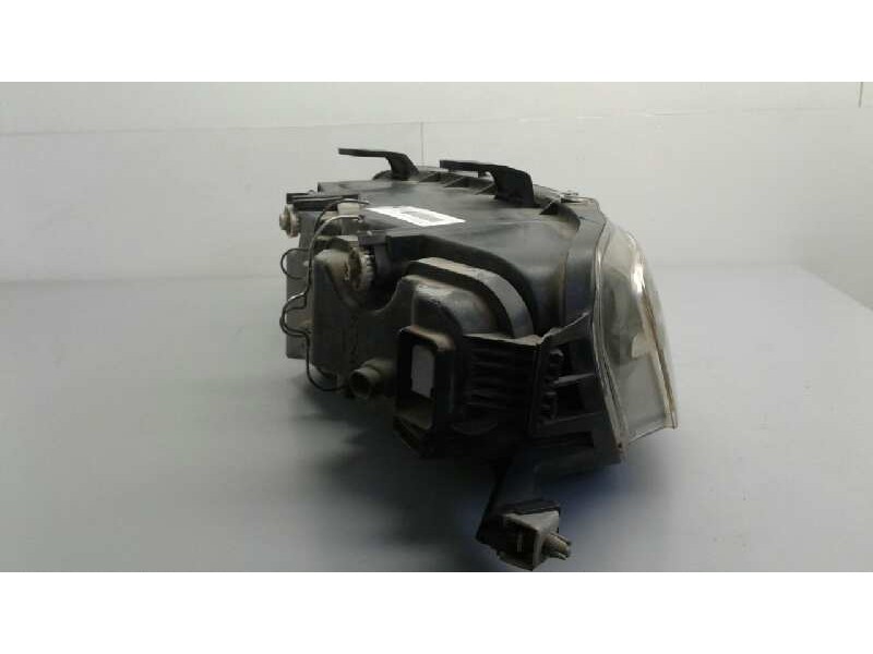 Recambio de faro derecho para fiat punto berlina (188) 1.2 cat referencia OEM IAM   106039