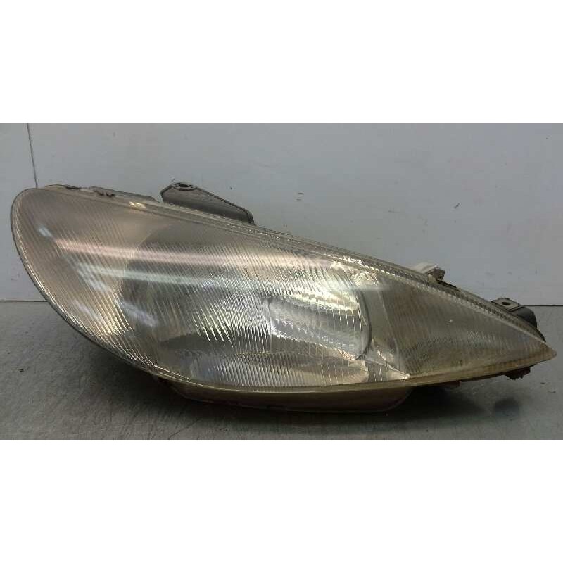 Recambio de faro derecho para peugeot 206 berlina xt referencia OEM IAM   