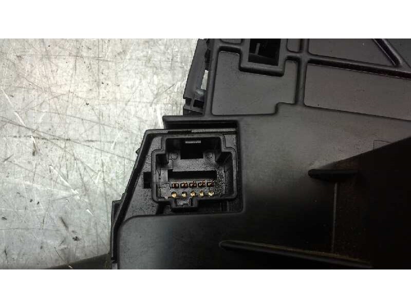 Recambio de mando limpia para ford focus berlina (cap) trend referencia OEM IAM 4M5T14A664AB  