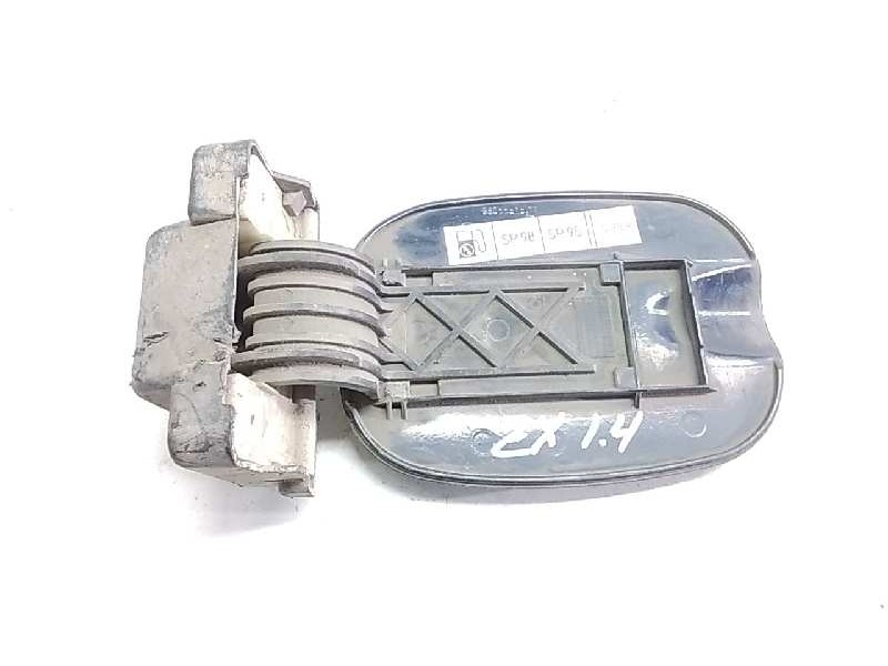 Recambio de tapa exterior combustible para citroen zx referencia OEM IAM 9605581677  