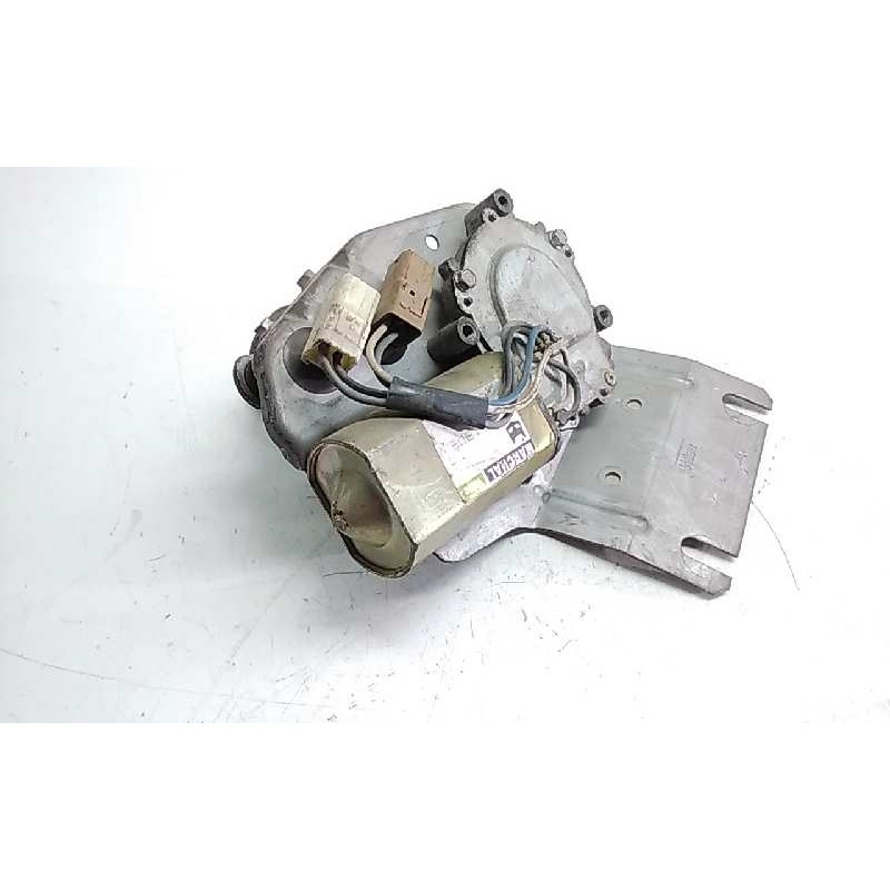 Recambio de motor limpia trasero para citroen ax referencia OEM IAM 63201302  