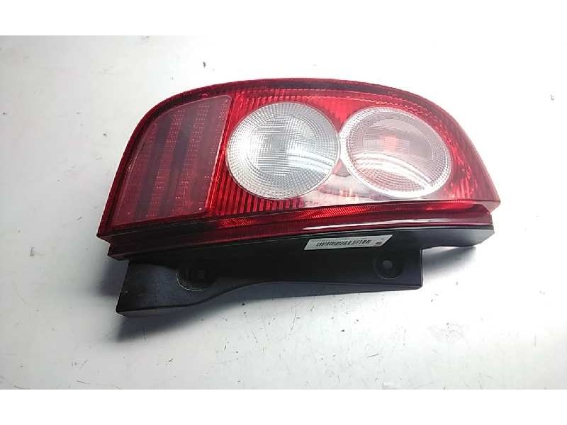 Recambio de piloto trasero izquierdo para nissan micra (k12e) acenta referencia OEM IAM 26559AX710  