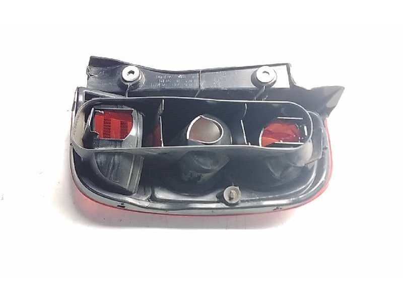 Recambio de piloto trasero izquierdo para nissan micra (k12e) acenta referencia OEM IAM 26559AX710  