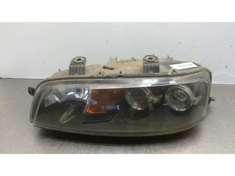 Recambio de faro izquierdo para fiat punto berlina (188) 1.2 8v referencia OEM IAM 0046522720  