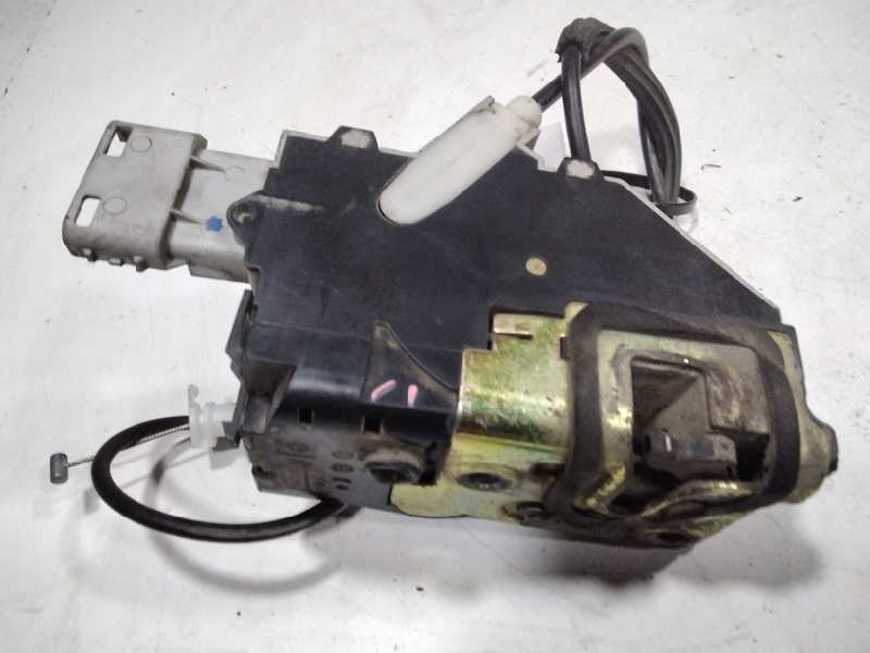 Recambio de cerradura puerta delantera derecha para peugeot 407 sw st confort referencia OEM IAM 9136FE  