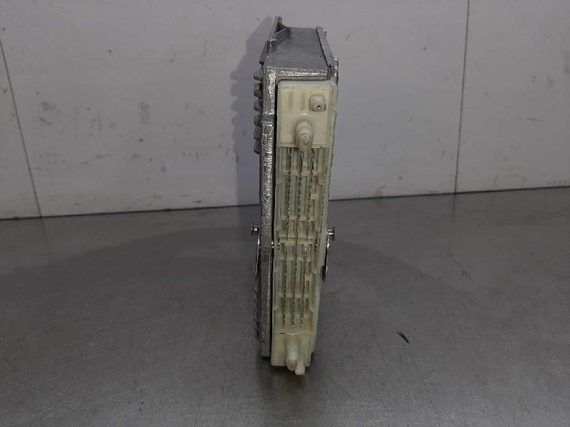 Recambio de centralita motor uce para volvo serie 850 2.5 10v berlina referencia OEM IAM S103955406B  