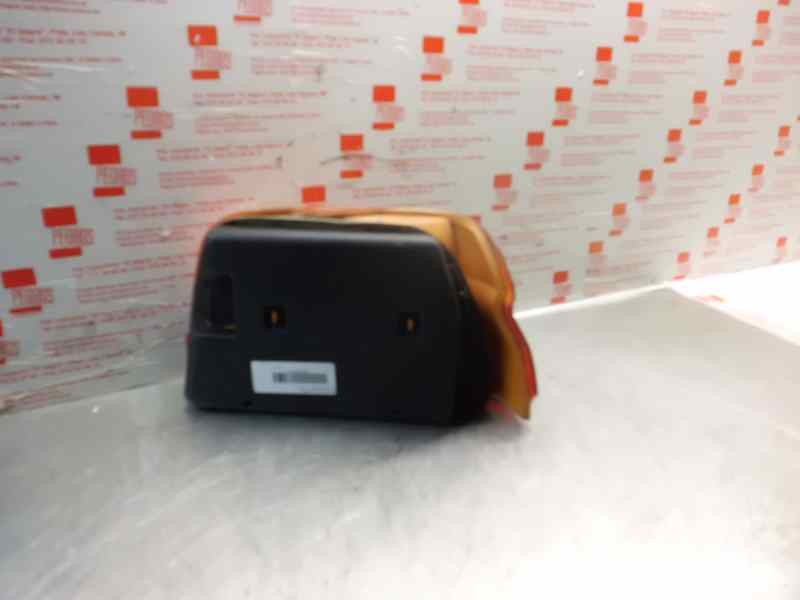 Recambio de piloto trasero izquierdo para ford orion 1.8 16v cat referencia OEM IAM   