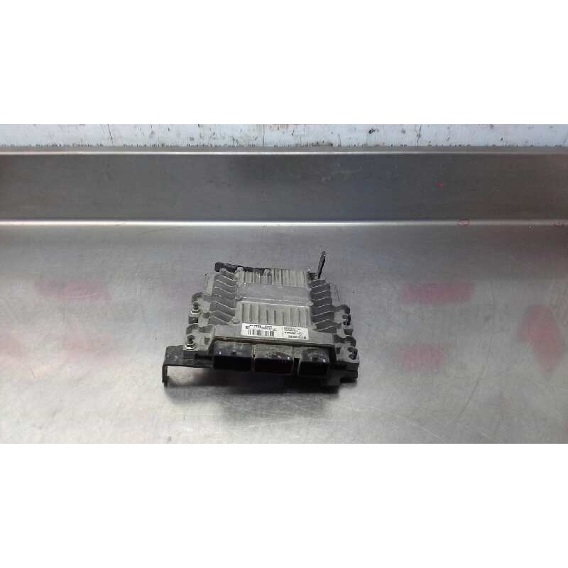 Recambio de centralita motor uce para renault megane ii berlina 5p business referencia OEM IAM S12232611 225 