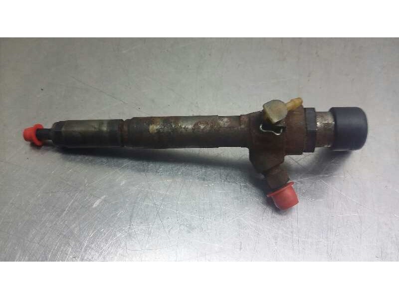 Recambio de inyector para renault megane ii berlina 5p 1.5 dci diesel referencia OEM IAM 8200380253  