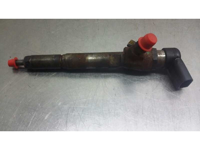 Recambio de inyector para renault megane ii berlina 5p 1.5 dci diesel referencia OEM IAM 8200380253  