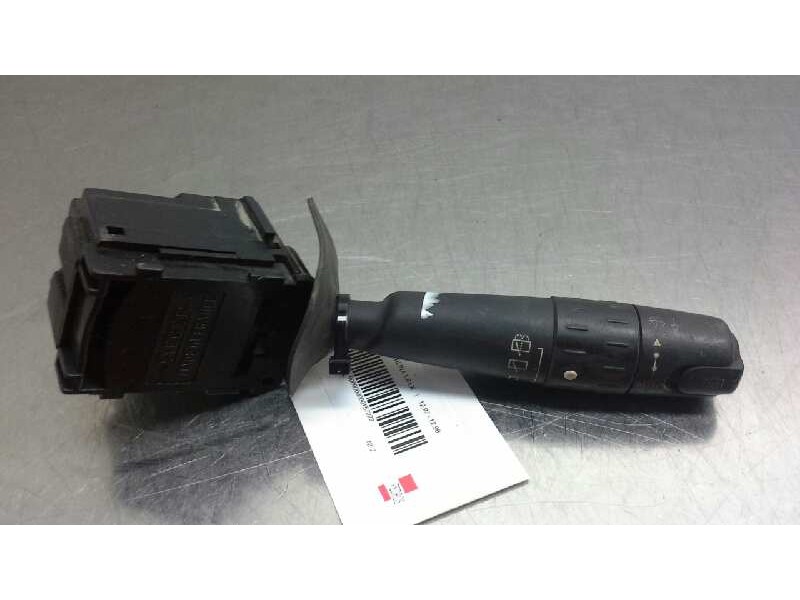 Recambio de mando limpia para citroen xsara berlina 1.6 lx referencia OEM IAM   