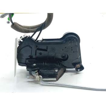 CERRADURA PUERTA DELANTERA IZQUIERDA 61032FJ070 