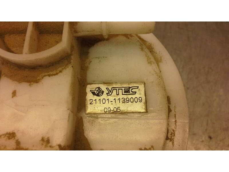 Recambio de bomba combustible para lada vaz 112 vaz 112 referencia OEM IAM 211011139009  