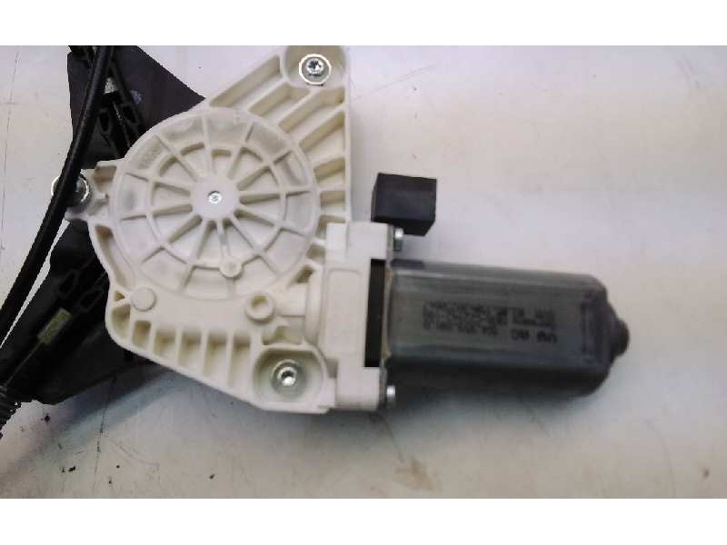 Recambio de elevalunas delantero izquierdo para volkswagen passat lim. (3g2) 1.6 tdi dpf referencia OEM IAM 3G0837461B  