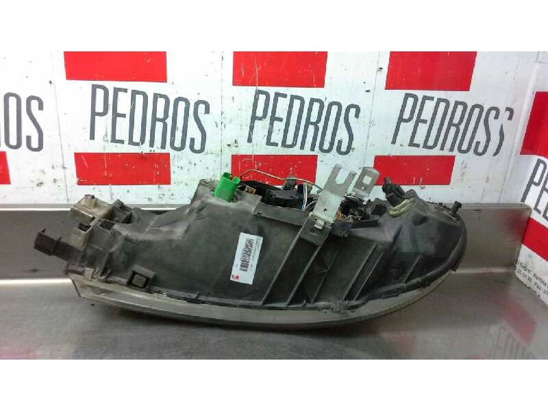 Recambio de faro derecho para ford mondeo berlina (gd) glx referencia OEM IAM 1110514  