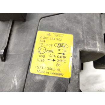 Recambio de faro derecho para ford mondeo berlina (ge) ambiente plus referencia OEM IAM 030174202  