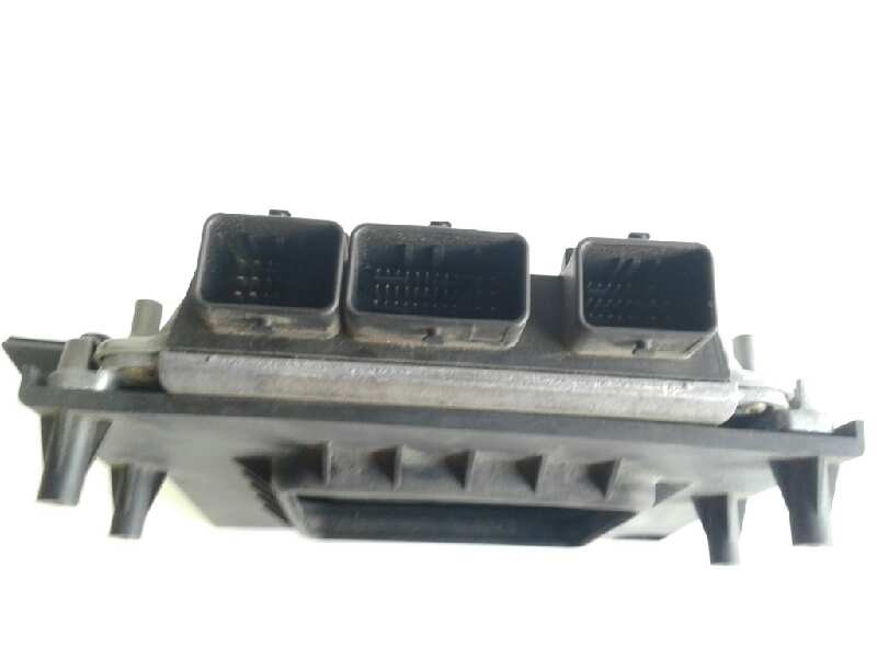 Recambio de centralita motor uce para citroen c5 berlina 2.0 hdi x referencia OEM IAM 1938K7  