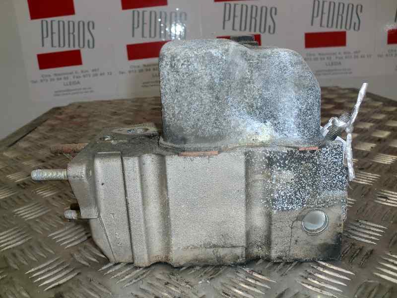 Recambio de culatin para land rover range rover referencia OEM IAM   106414