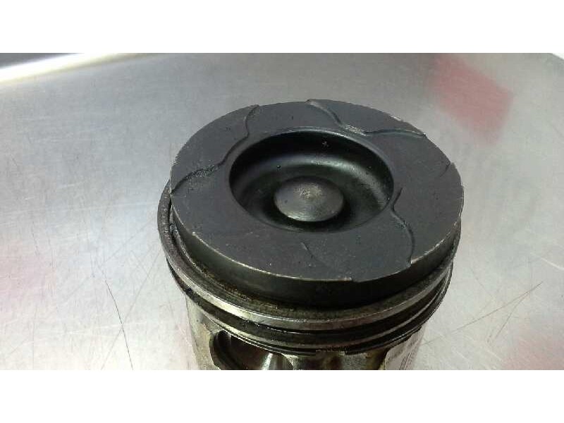 Recambio de piston para peugeot partner (s2) 1.6 16v hdi referencia OEM IAM   