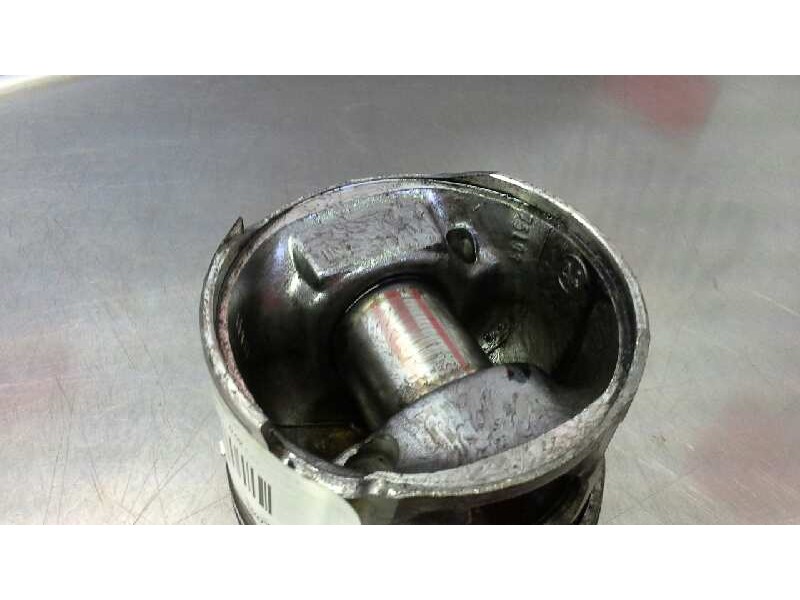 Recambio de piston para peugeot partner (s2) 1.6 16v hdi referencia OEM IAM   