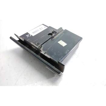 Recambio de cenicero para citroën xantia berlina referencia OEM IAM 9610614677  