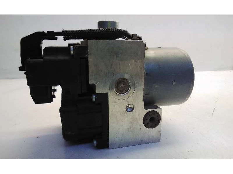 Recambio de centralita abs para nissan terrano/terrano.ii (r20) referencia OEM IAM 0265215457 DEFECTUOSO 