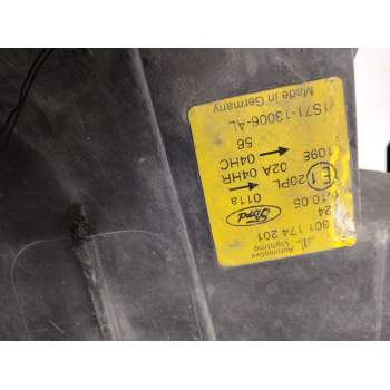 Recambio de faro izquierdo para ford mondeo berlina (ge) ambiente plus referencia OEM IAM 1305239176  