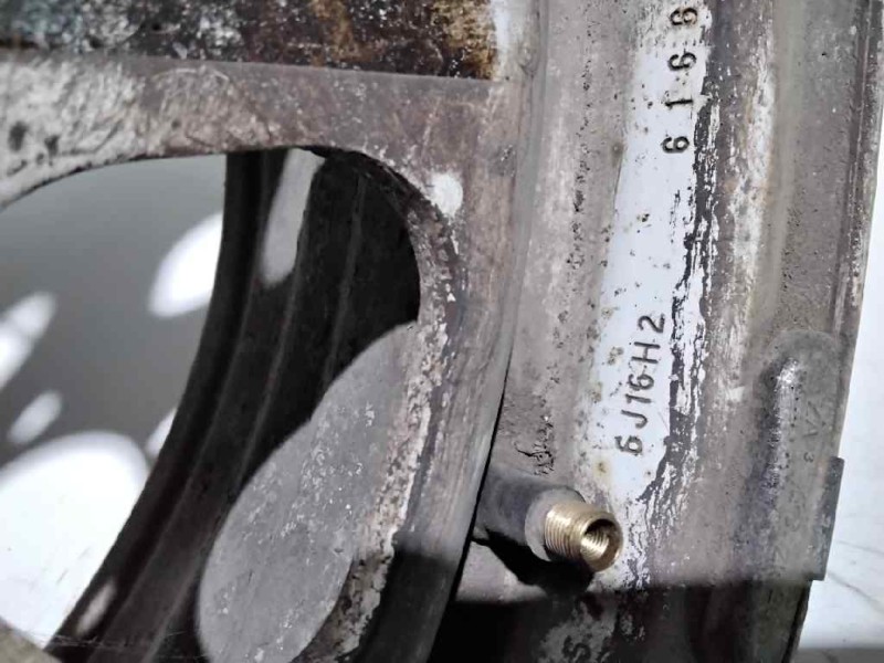 Recambio de llanta hierro para nissan patrol (k/w260) referencia OEM IAM 166TORNILLOS  