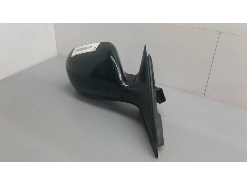 Recambio de retrovisor derecho para audi a4 avant (b5) referencia OEM IAM   106514