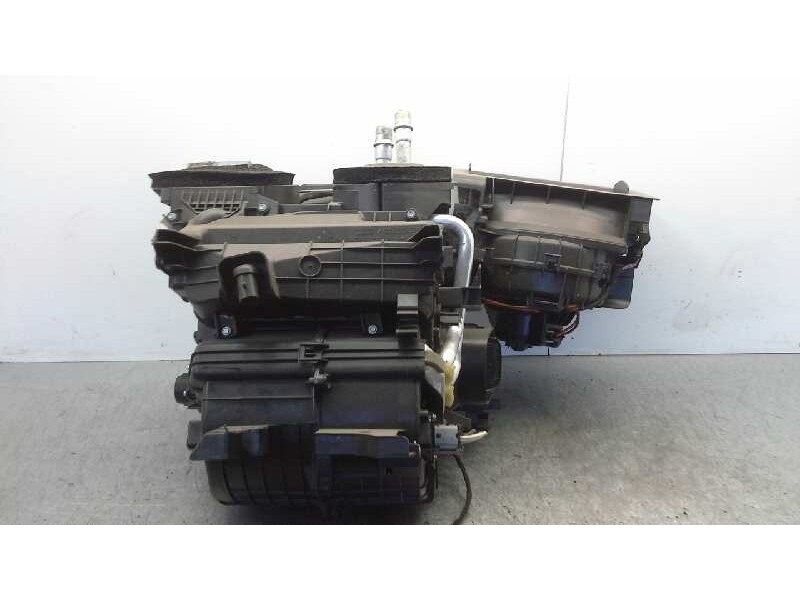 Recambio de calefaccion entera normal para nissan nv 400 l2h2 3,3t pro referencia OEM IAM 2701100Q0A  