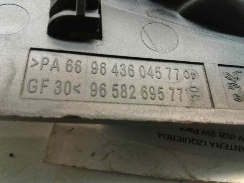 Recambio de maneta interior delantera izquierda para peugeot 307 break/sw (s2) sw pack + referencia OEM IAM 9643604577  