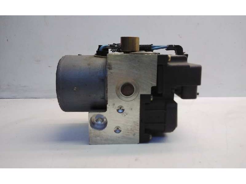 Recambio de centralita abs para nissan terrano (wd21) referencia OEM IAM 0265215436 DEFECTUOSO 