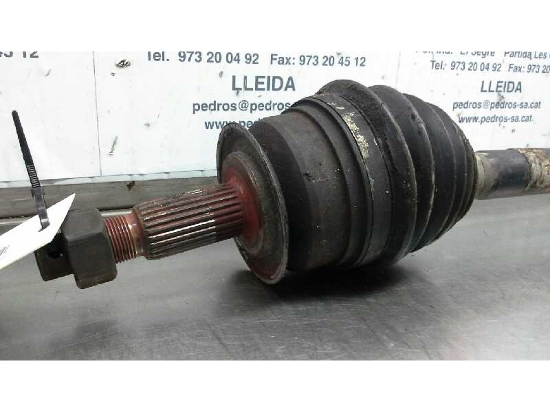 Recambio de transmision delantera izquierda para chrysler voyager (gs) 2.5 turbodiesel referencia OEM IAM P04808135  