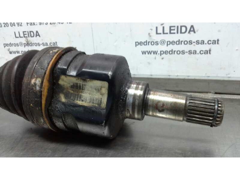 Recambio de transmision delantera izquierda para chrysler voyager (gs) 2.5 turbodiesel referencia OEM IAM P04808135  