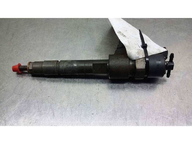 Recambio de inyector para alfa romeo 147 (190) 1.9 jtd distinctive referencia OEM IAM 0445110068  