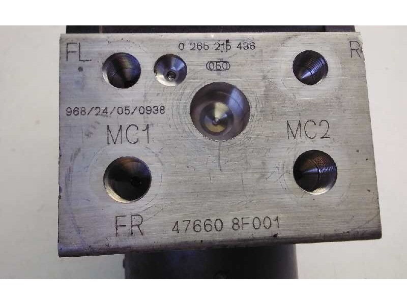 Recambio de centralita abs para nissan terrano (wd21) referencia OEM IAM 0265215436 DEFECTUOSO 