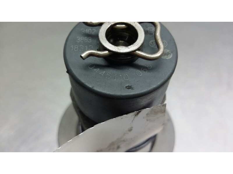 Recambio de inyector para alfa romeo 147 (190) 1.9 jtd distinctive referencia OEM IAM 0445110068  